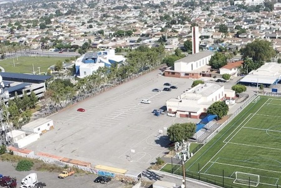 Outdoor Basketball Court